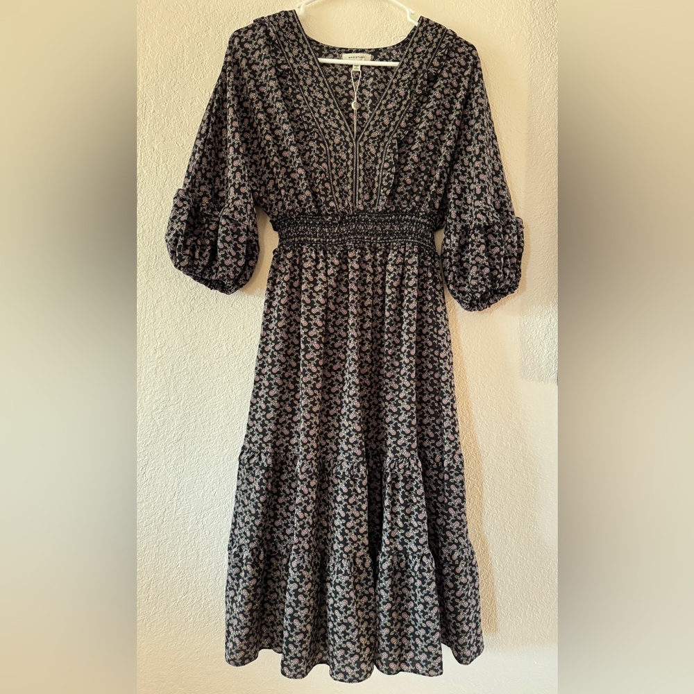 Max Studio Black Floral 3/4 Sleeve Dress